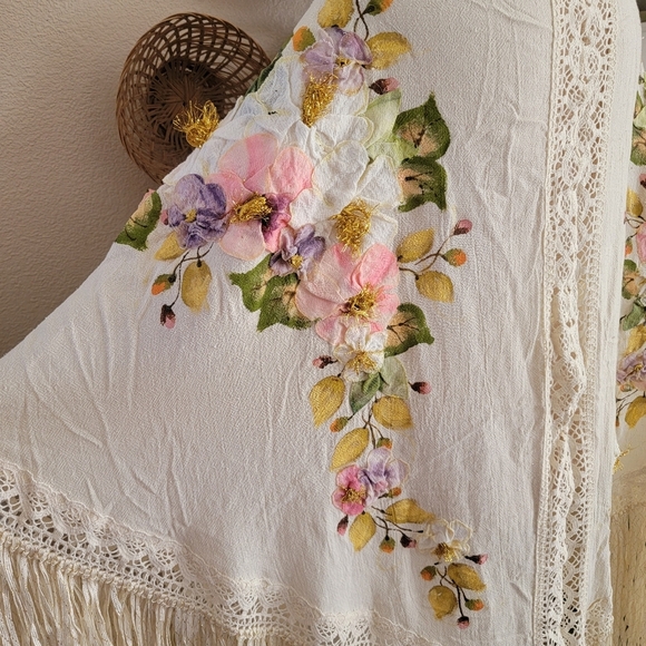 Vintage Ana Rosa Hand Painted Shawl - Picture 5 of 11